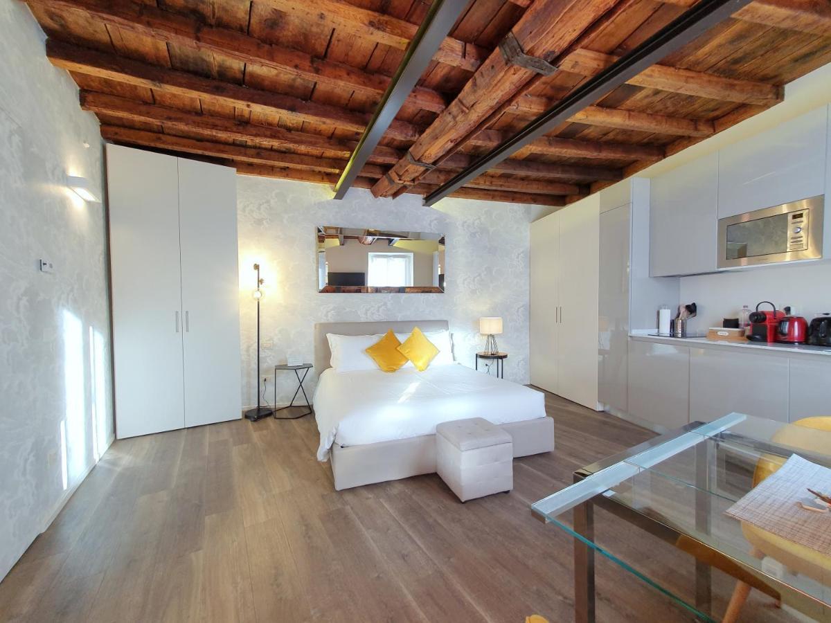Heart Milan Apartments Duomo Colonne Exterior photo